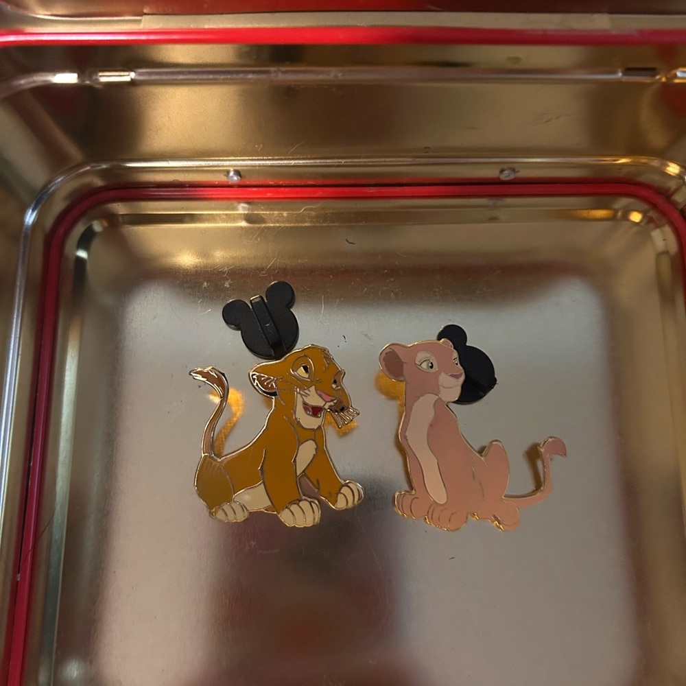 Lion King Simba and Nala Pins